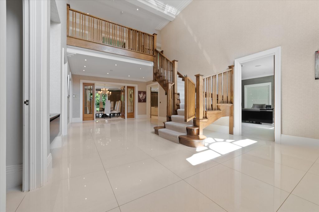 Property photo 2 of 29 Image