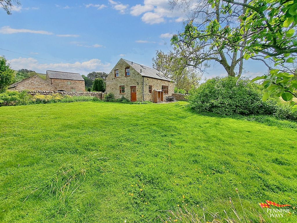 Property photo 1 of 33