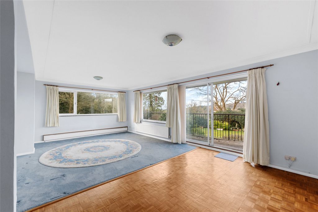 Property photo 3 of 21 Picture No. 03