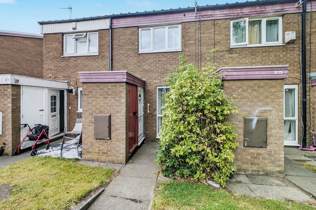 Property photo 2 of 13 26 Elliott Drive, Felling, Gateshead, Tyne And Wear, Ne10 9Qy
