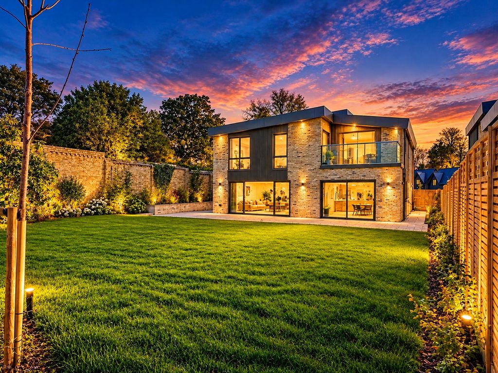 Property photo 1 of 31
