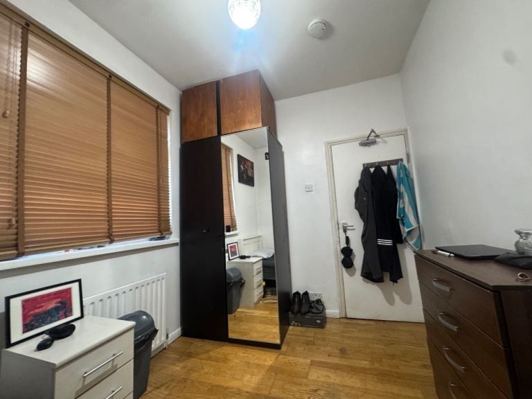 Property photo 2 of 4