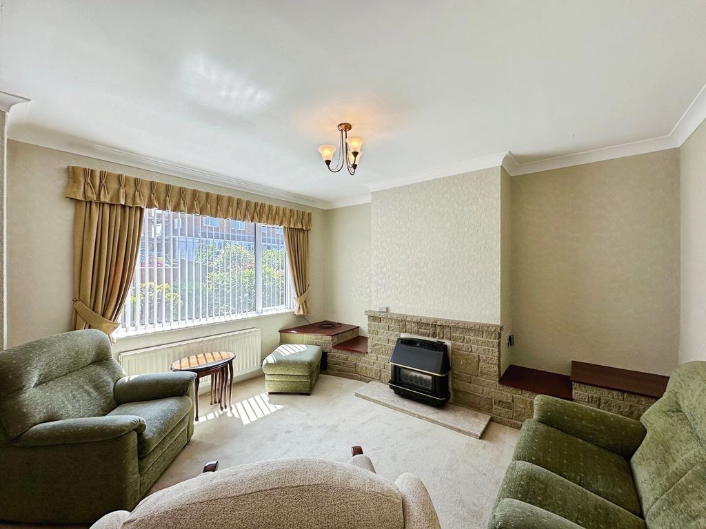 Property photo 2 of 19 Photo 17