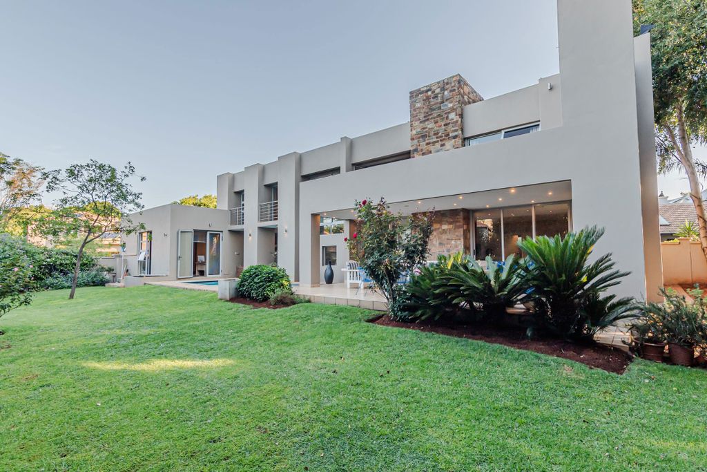 Property photo 2 of 80 Cn1723266