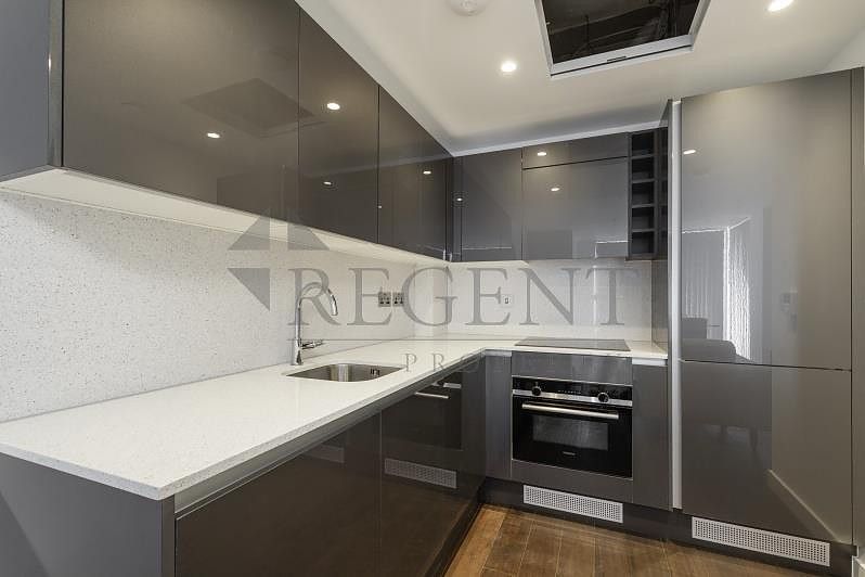 Property photo 3 of 7 Kitchen