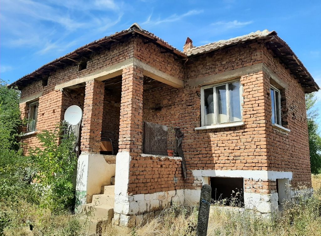 Property photo 1 of 7