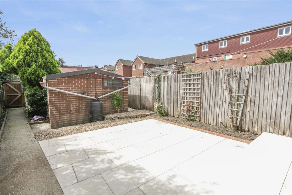 Property photo 3 of 17 Rt_Wt_Bxh_T_Job161_48d Main Road_24_27082025212846