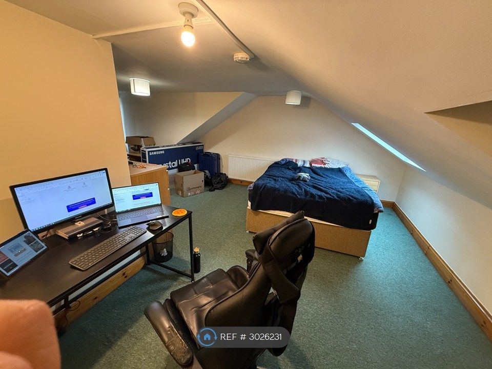 Property photo 3 of 8
