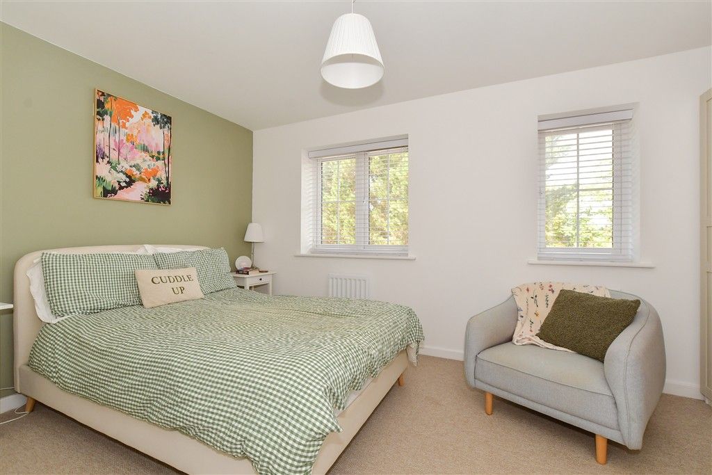 Property photo 2 of 16 Bedroom 1