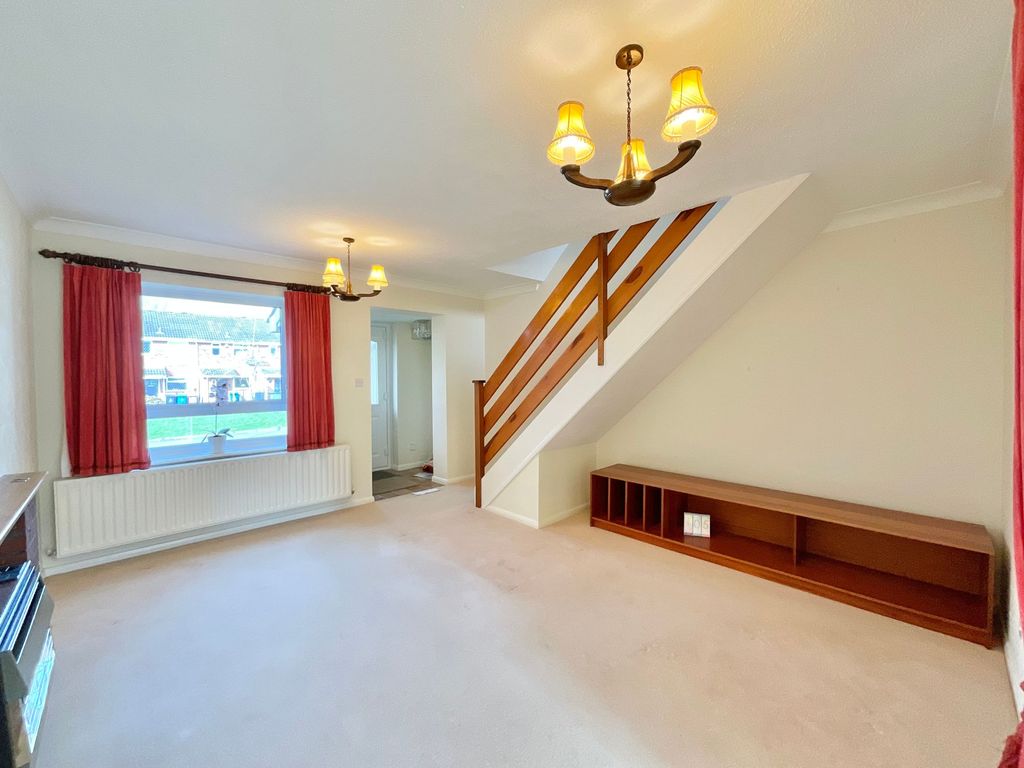 Property photo 3 of 17