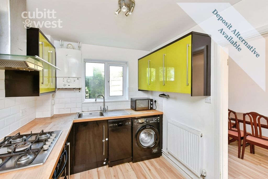 Property photo 2 of 13 Kitchen
