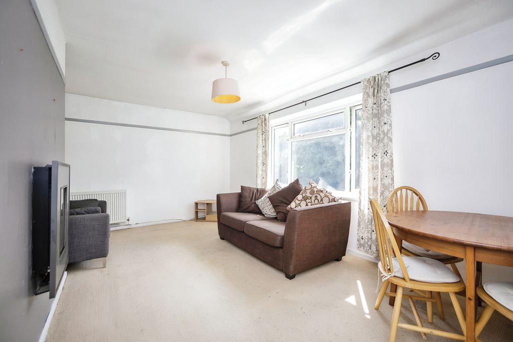 Property photo 2 of 13 Photography