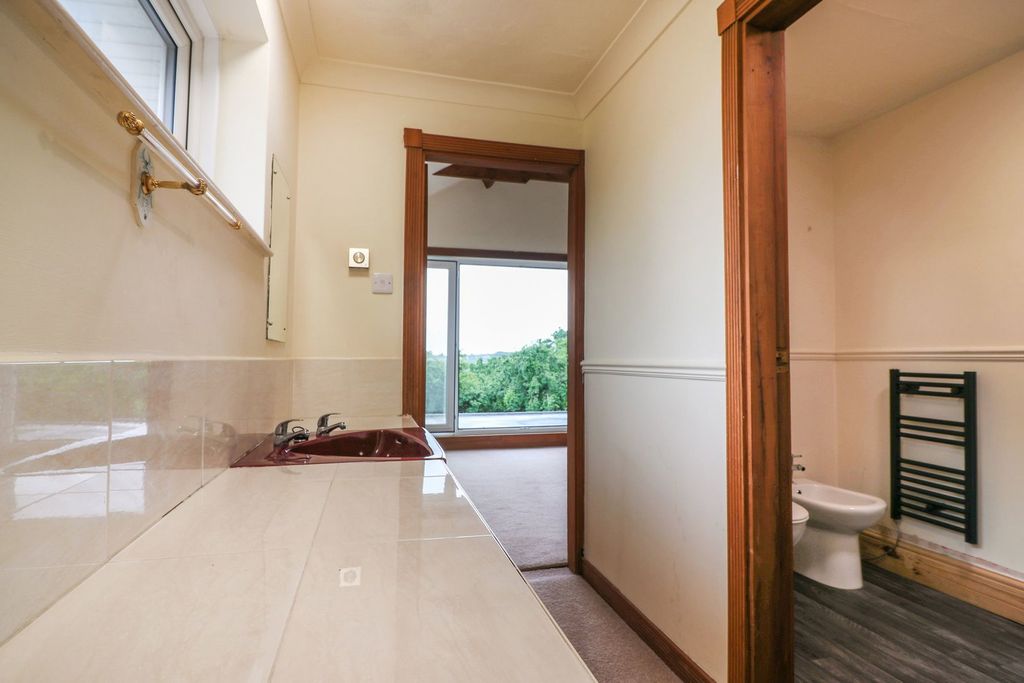 Additional image 27 of 6 bed detached house for saleSt. Barnabas Road, Barnetby DN38