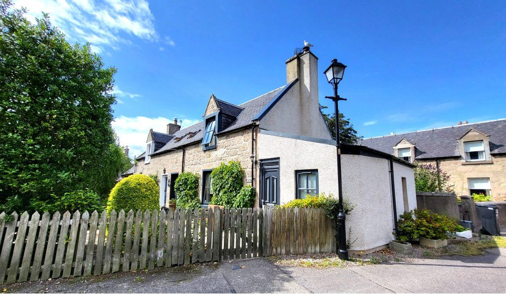 Property photo 1 of 23