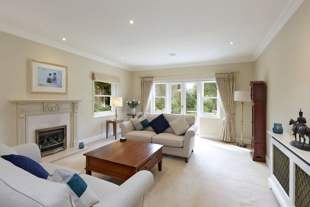 Property photo 3 of 19 Picture No. 57