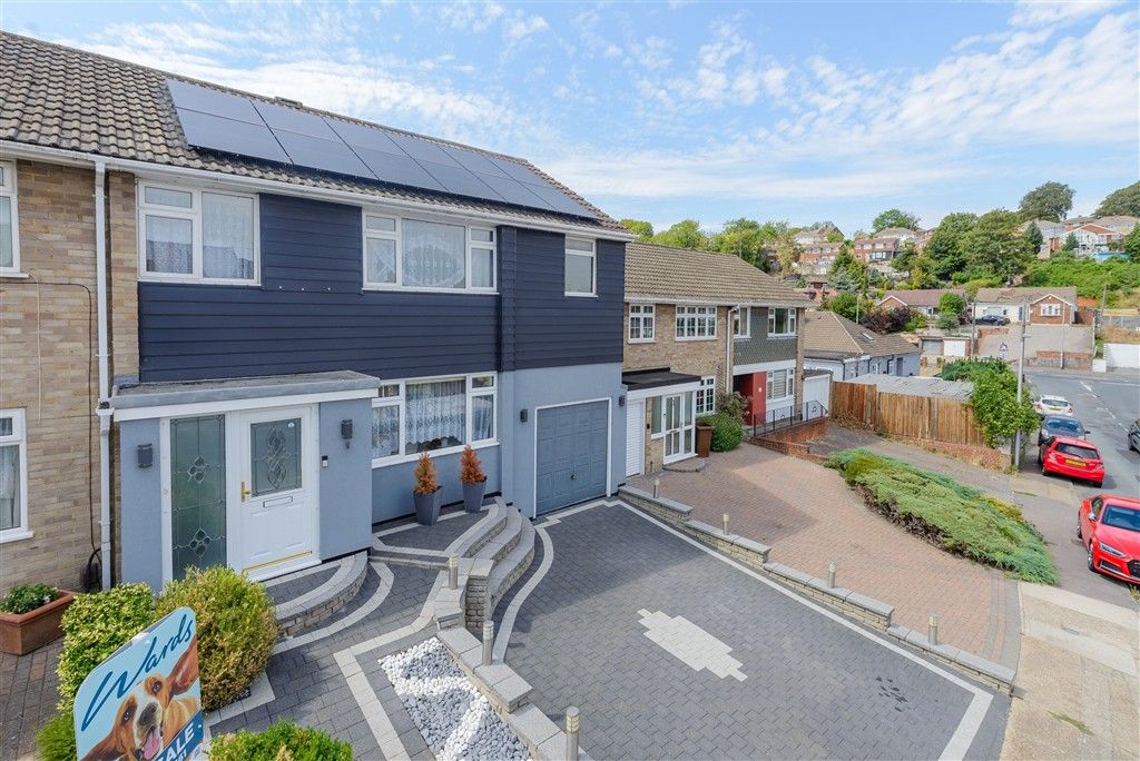 Property photo 1 of 14 External (Brochure)