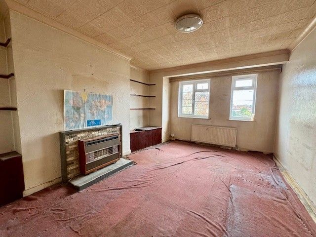 Property photo 2 of 7