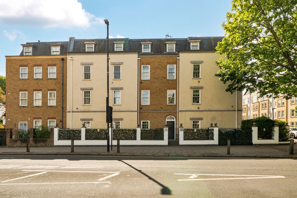 Property photo 1 of 17 1463762-9-6A083Fe...
