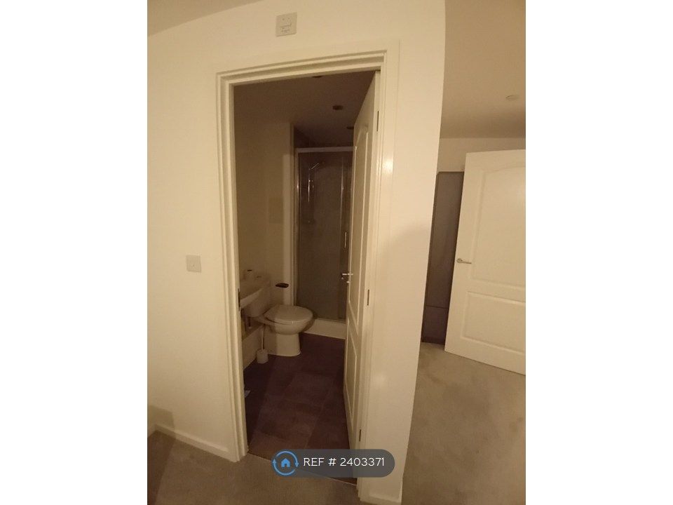 Property photo 2 of 3