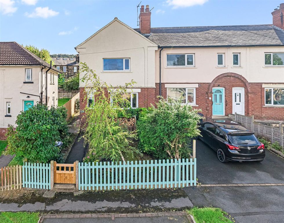 Property photo 1 of 21 Wellcroft