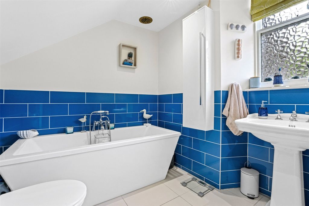 Additional image 11 of 5 bed semi-detached house for saleGlasgow Road, Perth, Perth And Kinross PH2