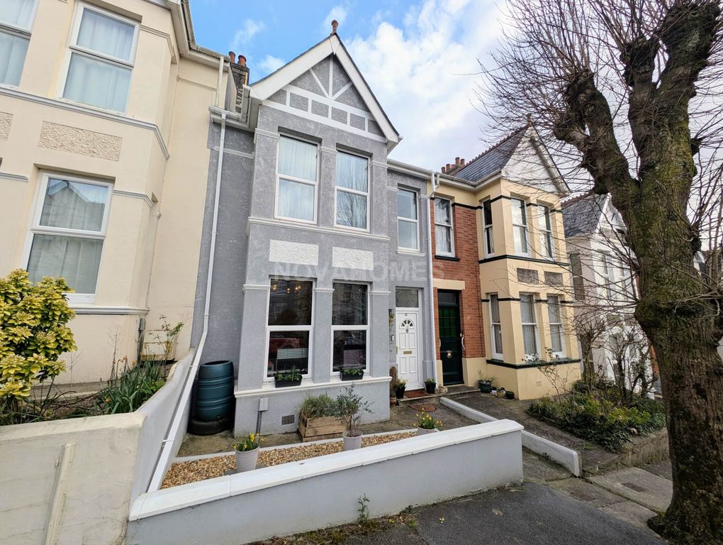 Property photo 1 of 16