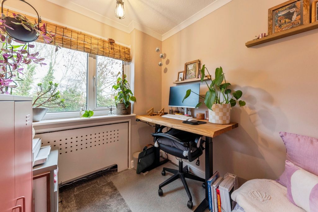 Property photo 3 of 16 10_Wood_End-10