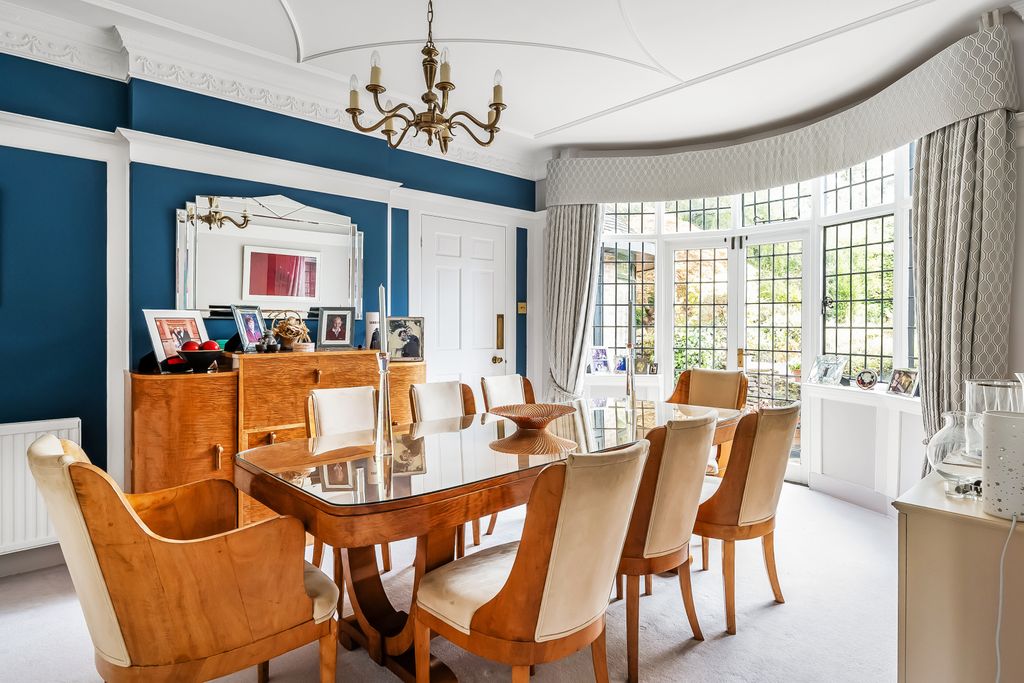 Property photo 2 of 17 Picture No. 02