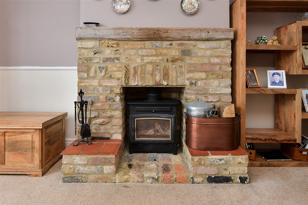 Property photo 3 of 18 Internal Feature