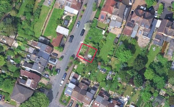 Property photo 2 of 4 4837271