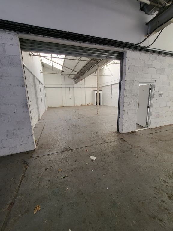 Property photo 1 of 10 Photo 0