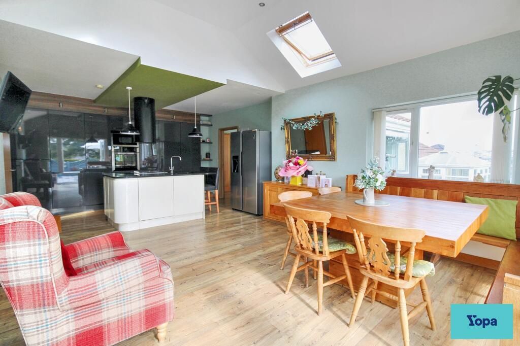 Property photo 3 of 25 Ccb913Bf05d53c2F5Ed0c7c3A6Edba7Ef028Ffa5.Jpeg