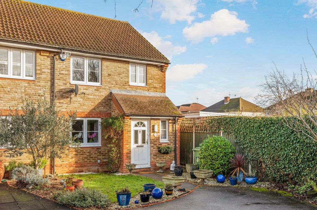 Property photo 1 of 15