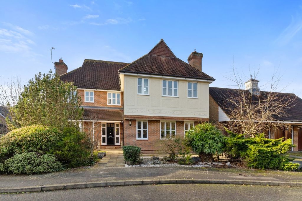 Property photo 1 of 22