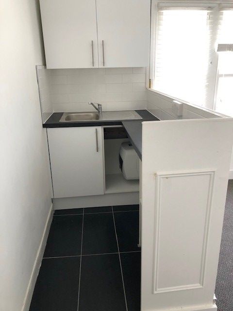 Property photo 2 of 3