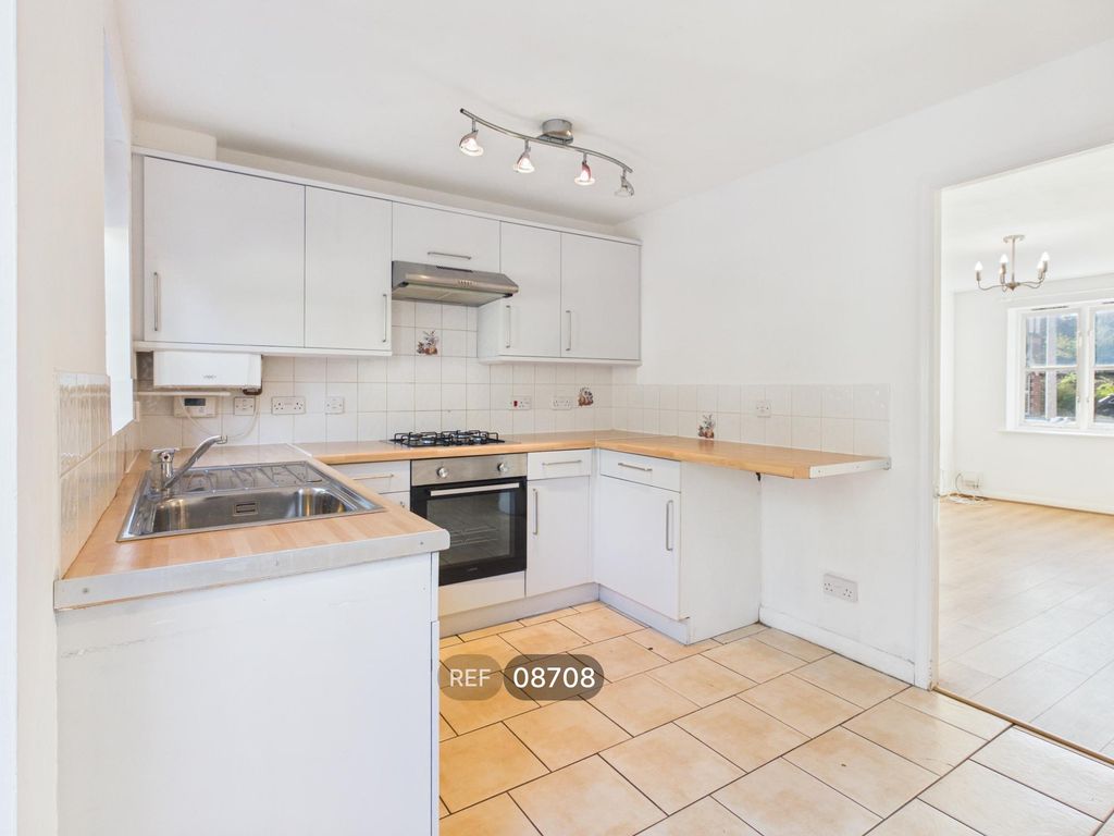 Property photo 2 of 26 Kitchen