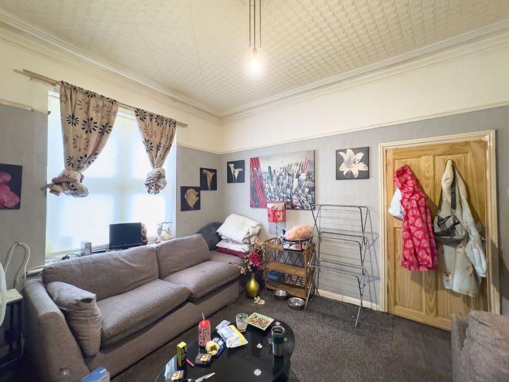 Property photo 3 of 10 Image 3