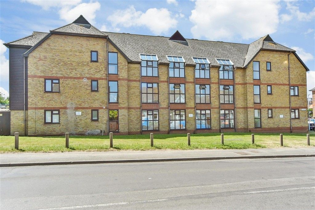 Property photo 3 of 7 External (Web)