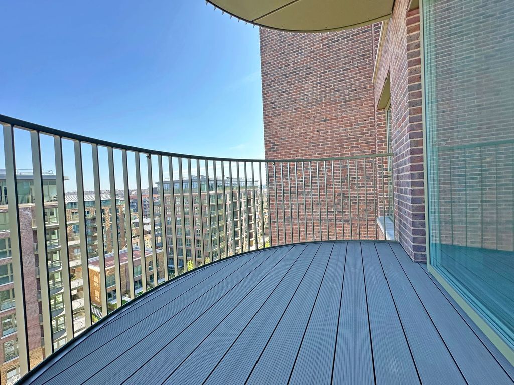 Property photo 2 of 5