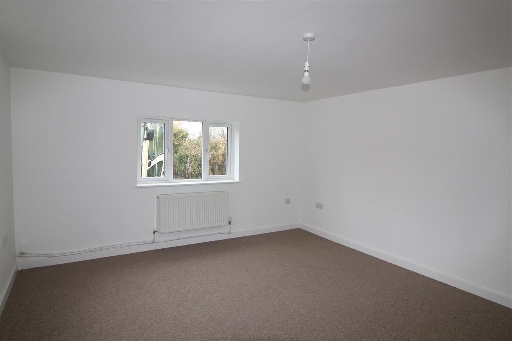 Property photo 2 of 6 Img_9060.Jpg