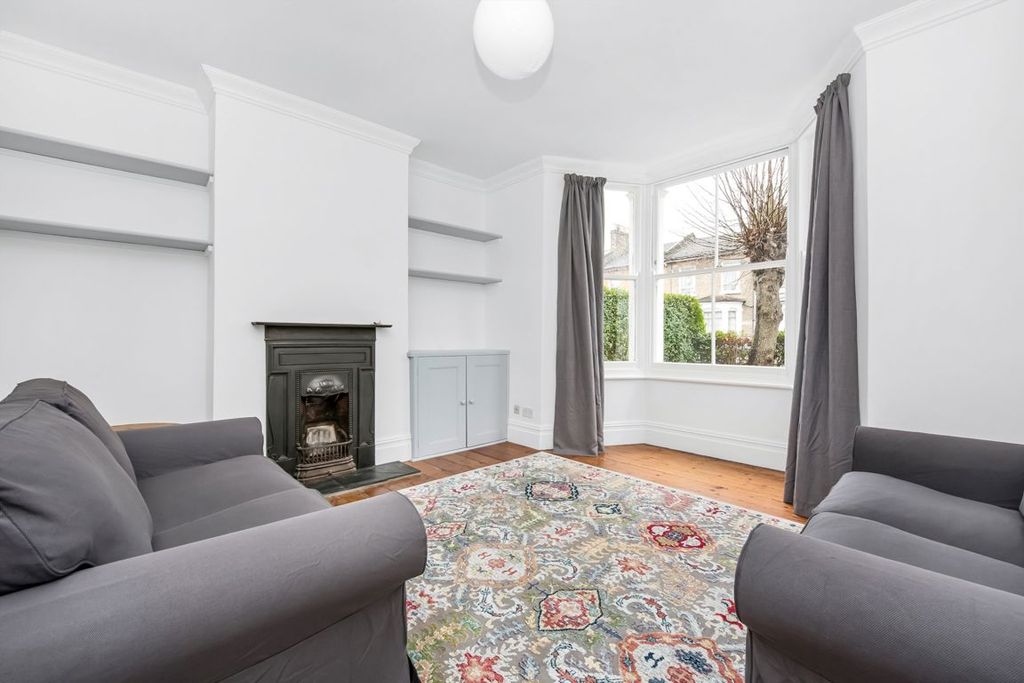 Property photo 3 of 15