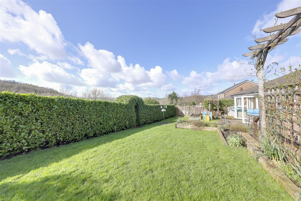 Property photo 3 of 28 Rear Garden