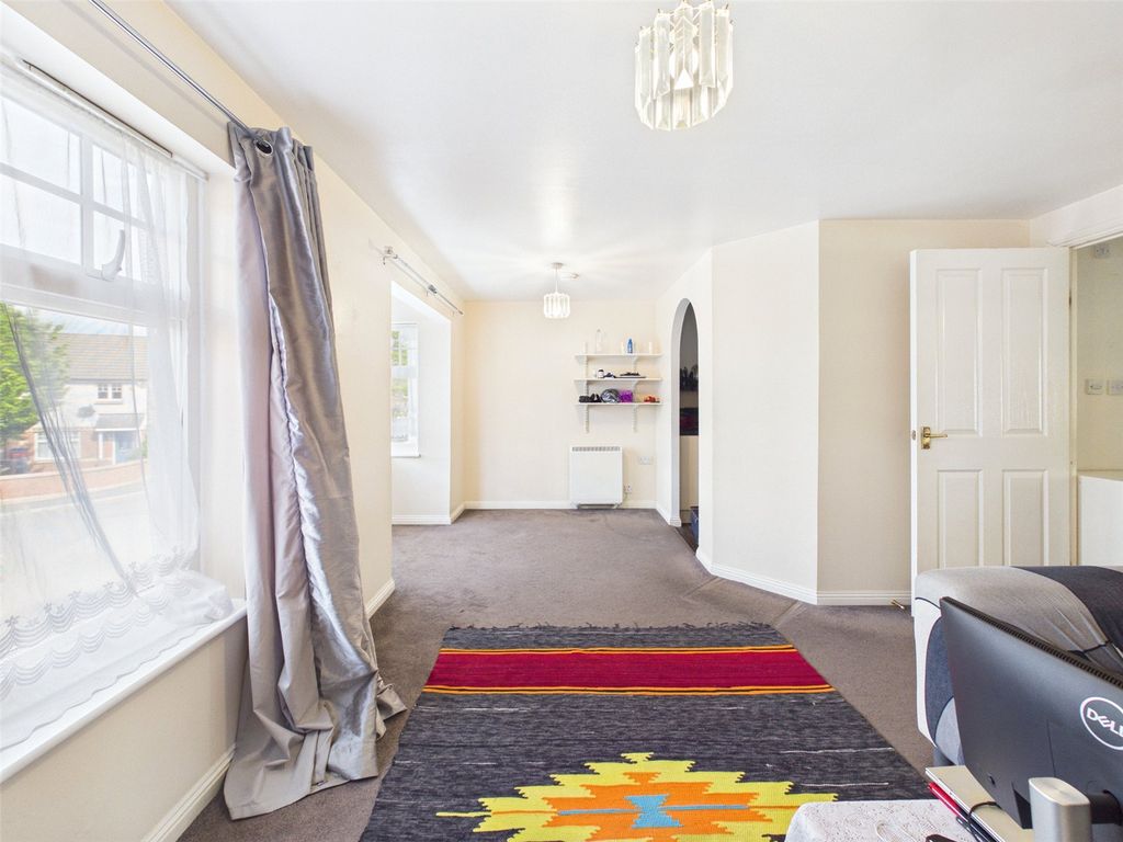 Property photo 3 of 17 Picture No. 14