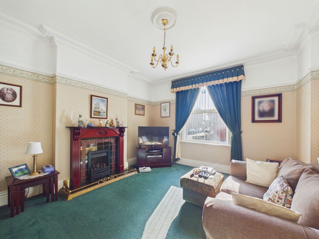 Property photo 3 of 20