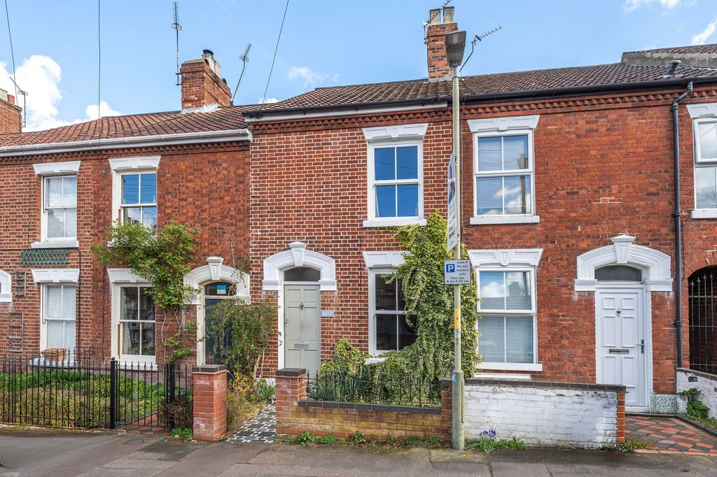 Property photo 1 of 14