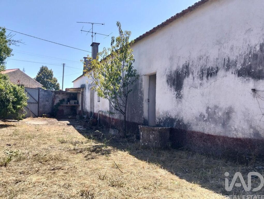Property photo 3 of 40