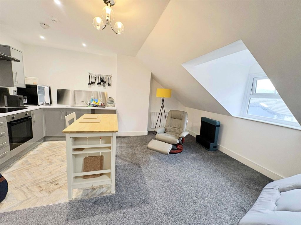 Property photo 2 of 9 Picture No. 02