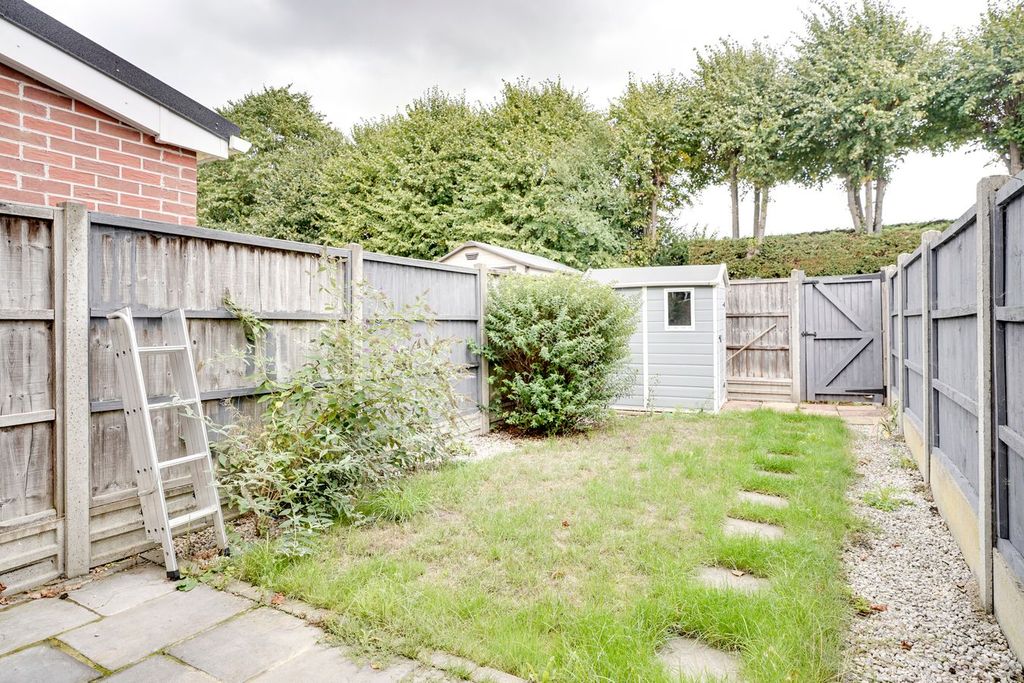 Property photo 3 of 11