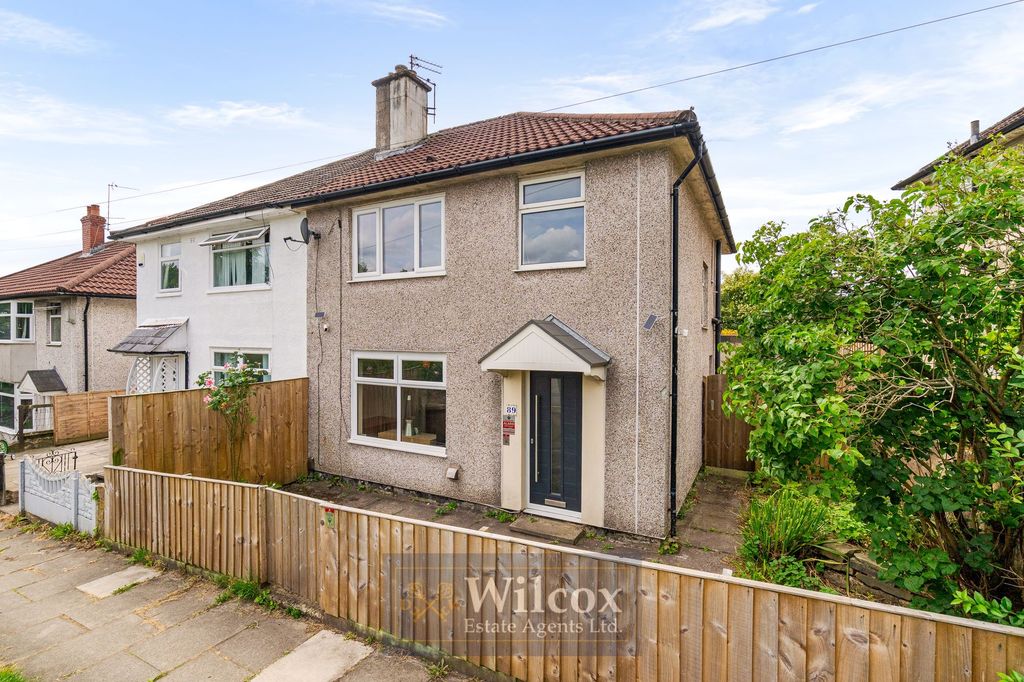 Property photo 1 of 34