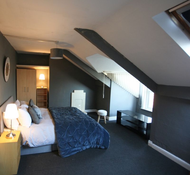 Property photo 3 of 6